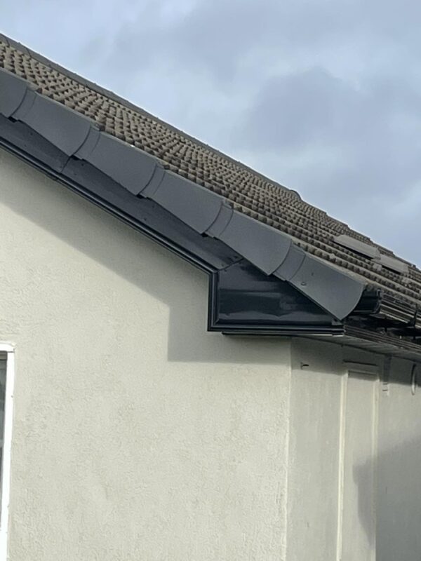 Dry Verge Installation